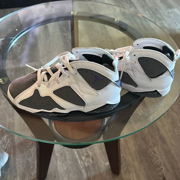 jordan shoes size 2.5